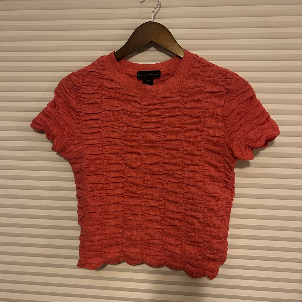 House of Harlow 1960 Coral Textured Short Sleeve Top